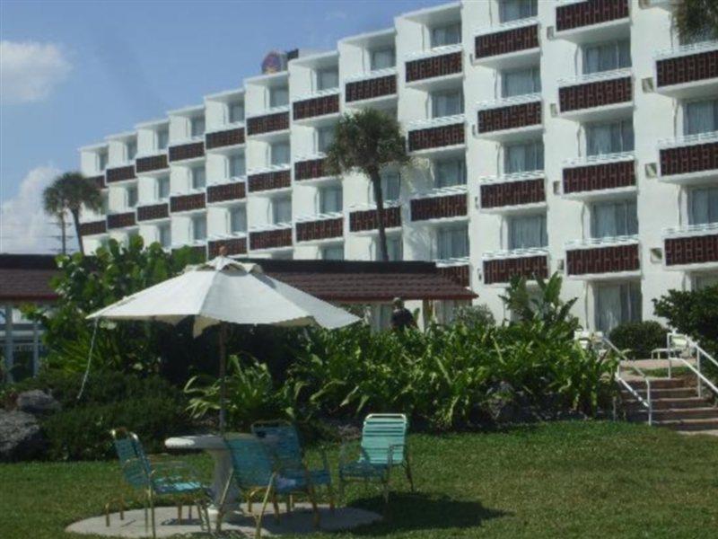 Best Western Aku Tiki Inn Daytona Beach Extérieur photo