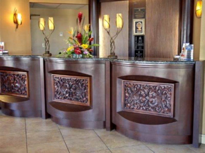 Best Western Aku Tiki Inn Daytona Beach Extérieur photo